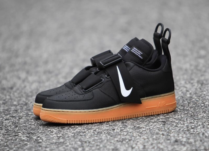 nike air force 1 07 black gum