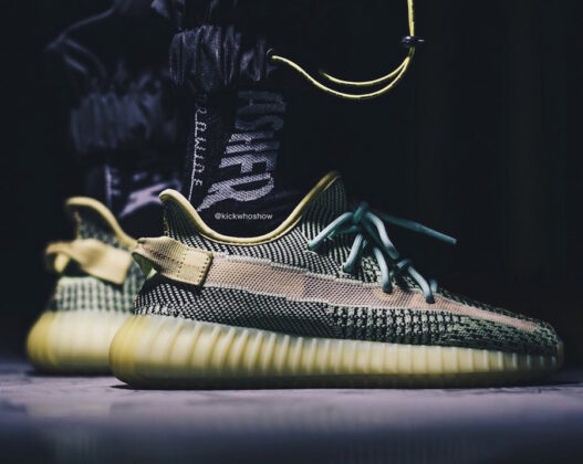 yeezy 350 v2 yeezreel release date